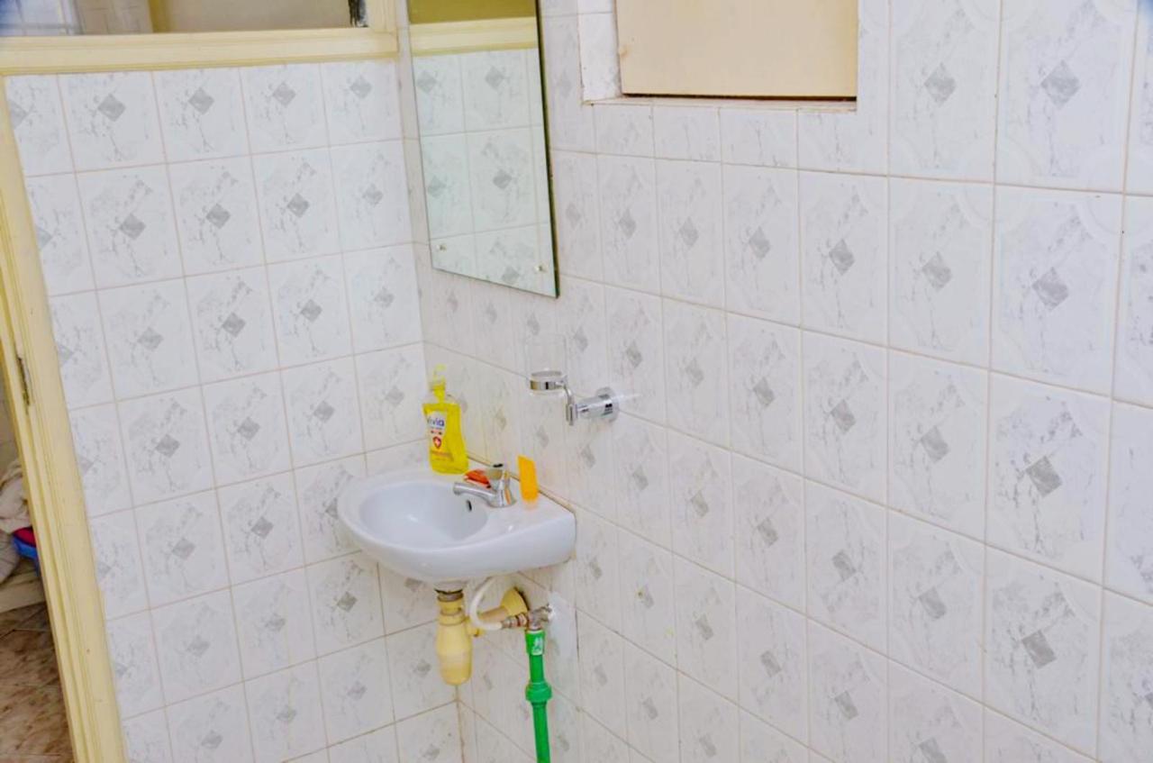 Modern Loft bathroom detail